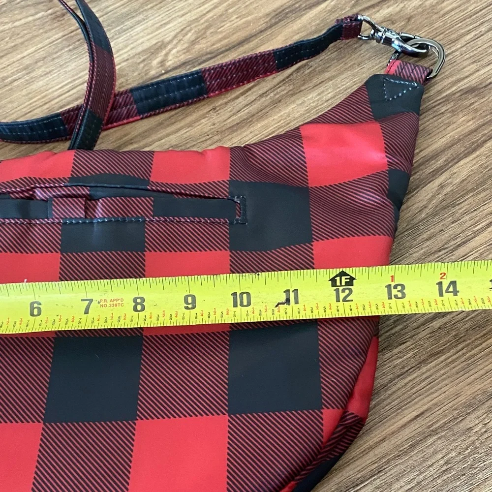 Lug Hippy 2 crossbody bag red black buffalo plaid pattern.